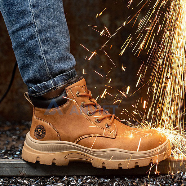 Giày bảo hộ lao động Zboot Z134 cổ lửng chống đinh, chống trơn trượt, Size 41