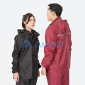 Áo mưa bộ 1 lớp PVC vân chống thấm Thủy Sơn A16, Màu đỏ