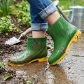Ủng cao cổ ngắn Hoa San U126 màu xanh siêu bền, chống trơn trượt, Size 40