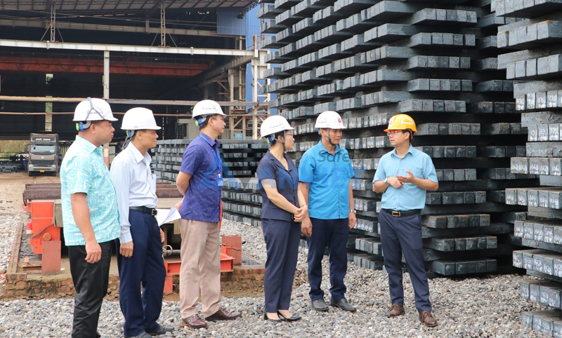 Tham mưu xây dựng chính sách và biện pháp an toàn lao động.