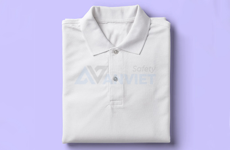 Sử dụng và bảo quản đúng cách áo thun polo đồng phục.
