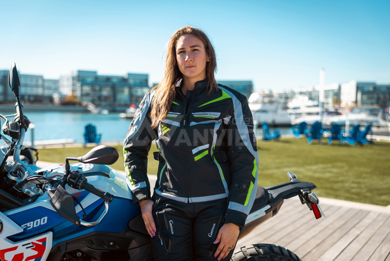 Áo bảo hộ xe máy nữ.