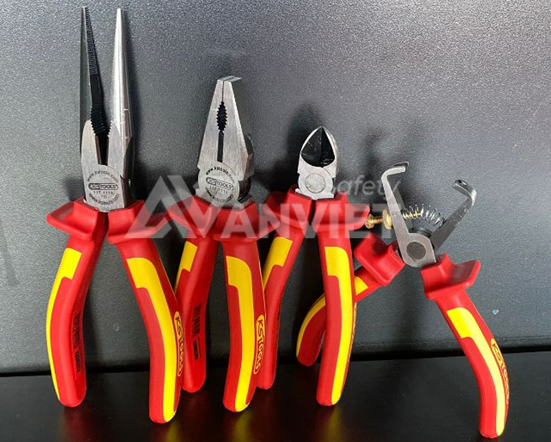 Lựa chọn kiểu dáng mũi kìm theo đặc thù công việc.