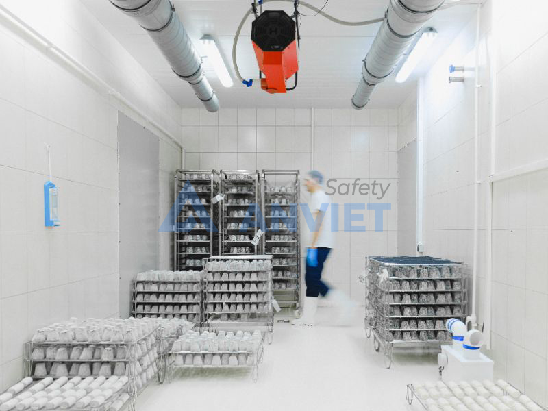 Lợi ích khi sử dụng đồ bảo hộ kho lạnh