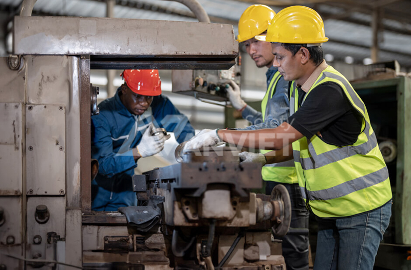 Xây dựng môi trường làm việc an toàn, chuyên nghiệp.