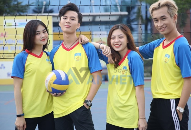 Lựa chọn áo đồng phục thể thao chất lượng, phù hợp.