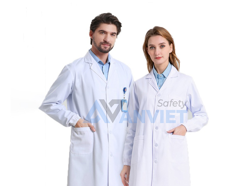 Tìm hiểu về quy định màu áo bác sĩ