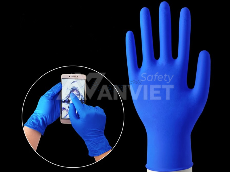 Găng tay y tế không bột cải thiện khả năng thao tác và cảm giác khi sử dụng.