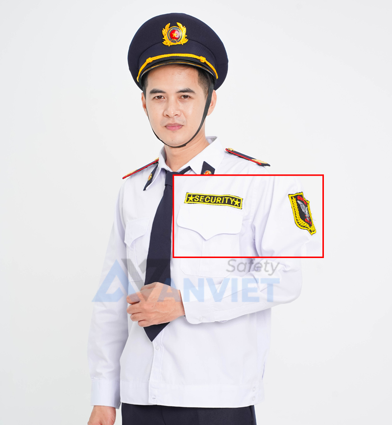 Logo gắn áo bảo vệ chuyên nghiệp.