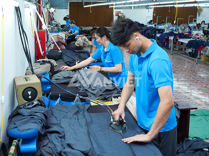 Lưu ý và kinh nghiệm khi tính đơn giá công đoạn may cho doanh nghiệp