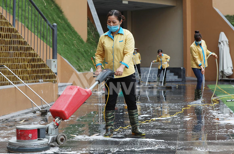 Đồng phục nhân viên vệ sinh khu công nghiệp.