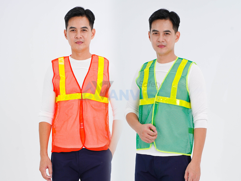 Áo gile lưới phản quang.
