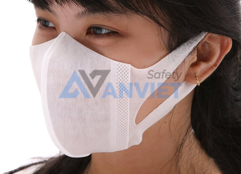 Quai đeo mềm không gây hằn đỏ hay đau nhức tai.