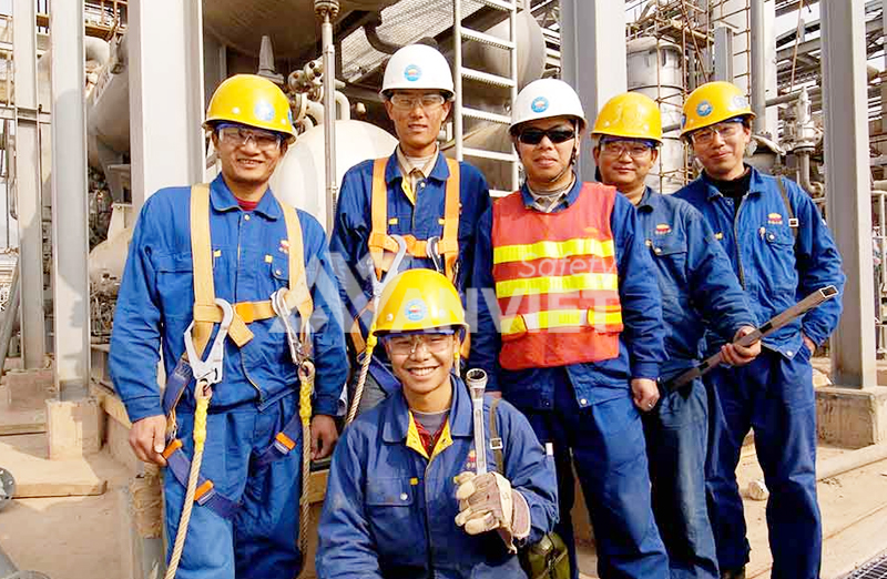 Đồng phục công ty xây dựng.