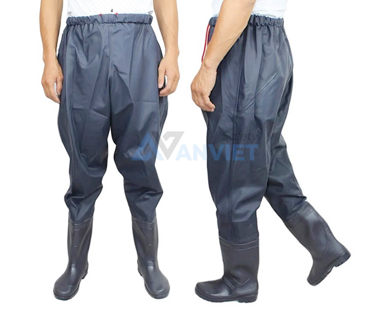 Ủng cao su liền quần lội nước với chất liệu bền bỉ, kháng nước tuyệt đối.