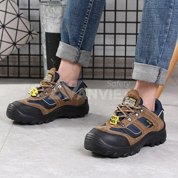 Giày bảo hộ công trình Safety Jogger X2020P