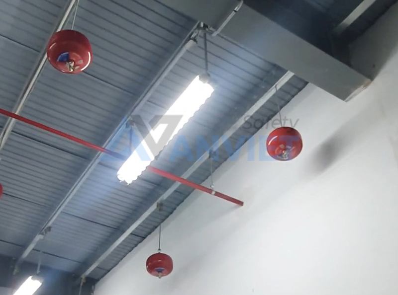 Đặt quả cầu chữa cháy trong kho hàng, nhà xưởng.