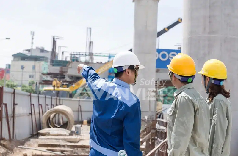 Đồng phục nhân viên vệ sinh tòa nhà, công trình.