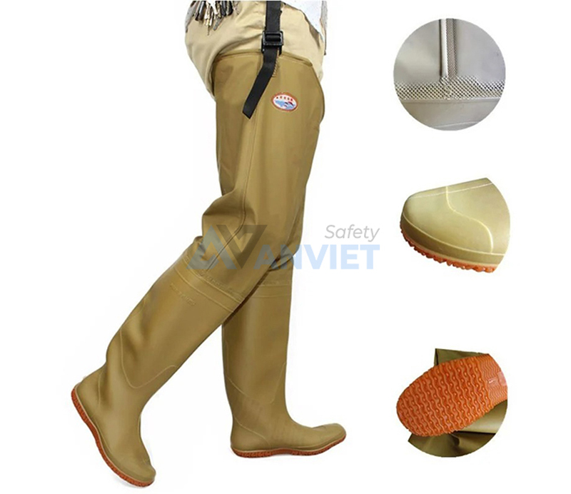 Chọn ủng cao su liền quần lội nước chất lượng, phù hợp.