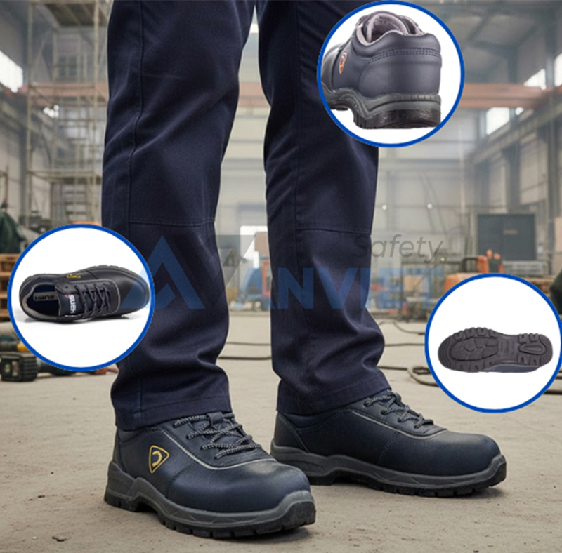 Kiểm tra độ vừa chân, độ bền và nguồn gốc của giày bảo hộ cách điện.