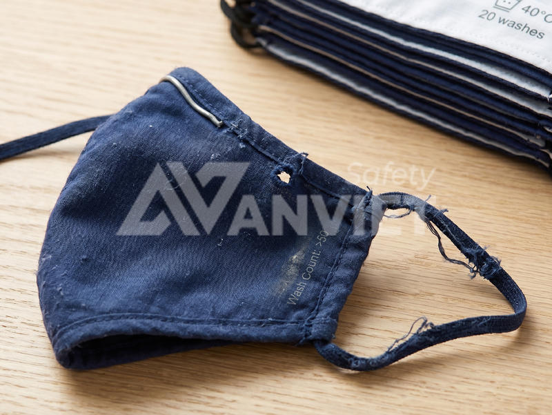 Dấu hiệu cần thay mới khẩu trang bảo hộ bằng vải.