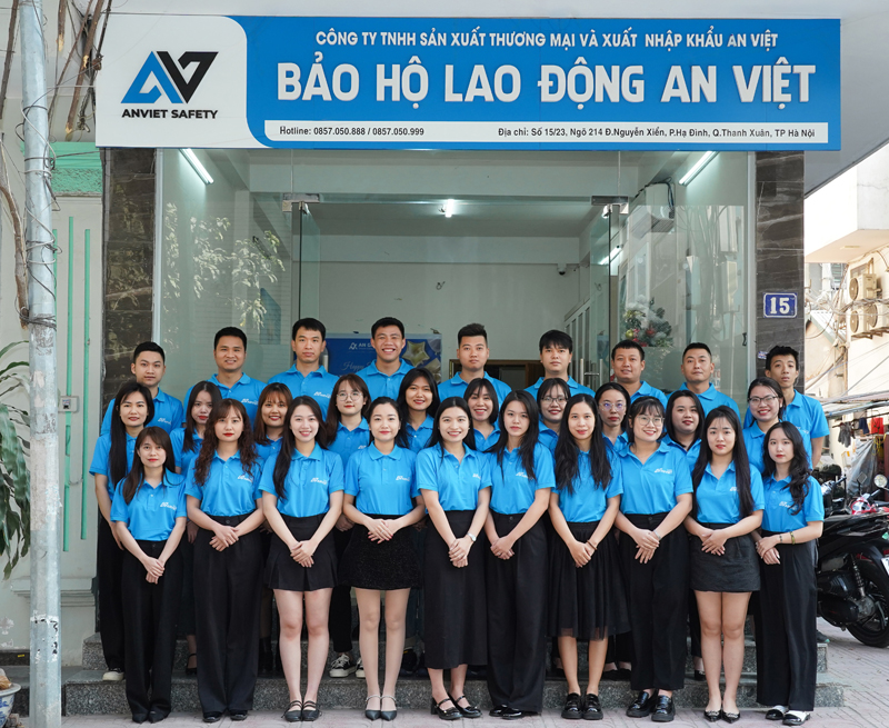 Mua giày bảo hộ lao động dành cho thợ hàn chính hãng tại Bảo Hộ An Việt.