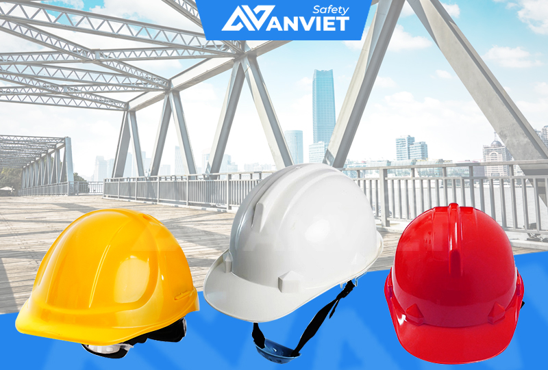 Mũ bảo hộ Nhật Quang thương hiệu Việt Nam chất lượng cao.