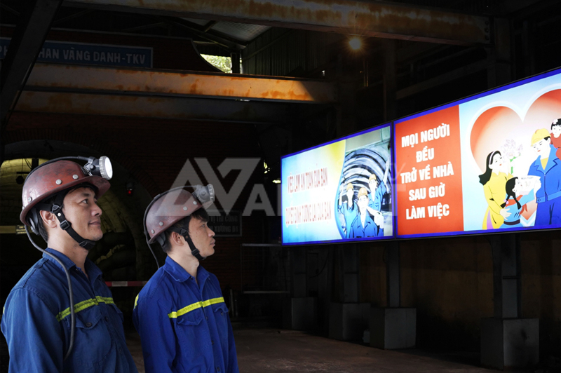 Nguyên tắc xây dựng khẩu hiệu an toàn vệ sinh lao động phù hợp.