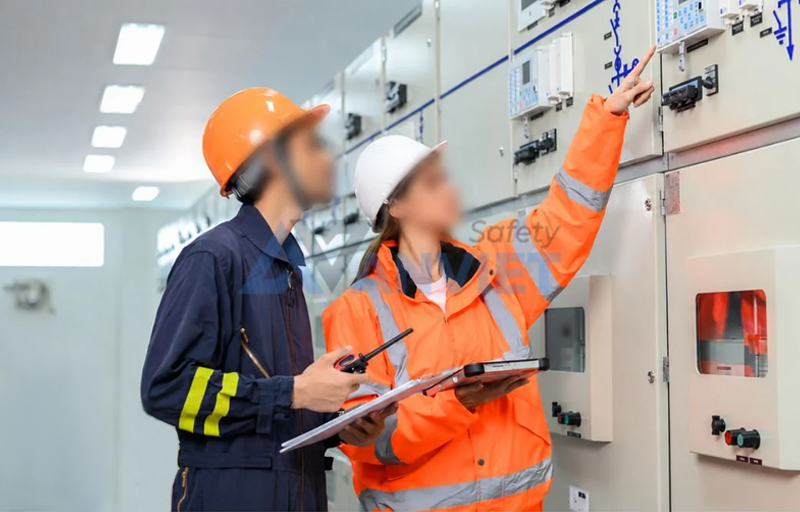 Thẻ an toàn điện được cấp khi kết quả sát hạch lý thuyết và thực hành đều phải đạt yêu cầu.
