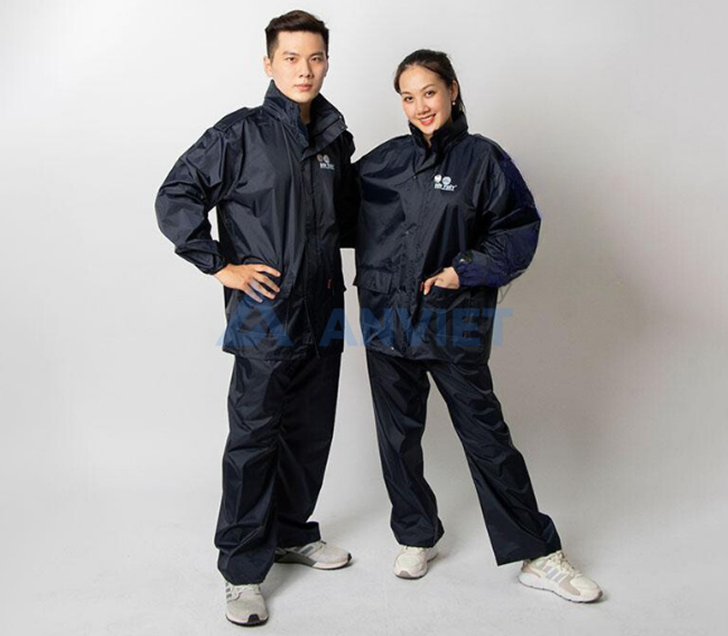 Bộ quần áo mưa vải Polyester cao cấp.